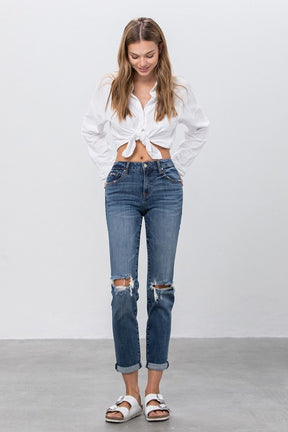 MID-RISE SLIM BOYFRIEND JEANS